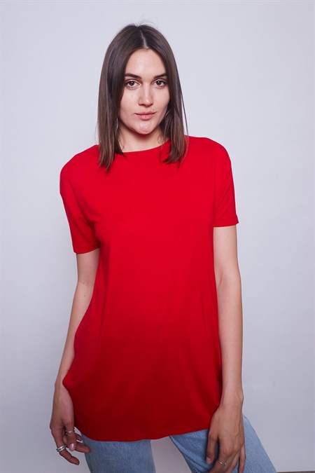 Kadın Geniş Sıfır Yaka Kısa Kol Yanları Yırtmaçlı Uzun Tunik Tshirt-Kırmızı 