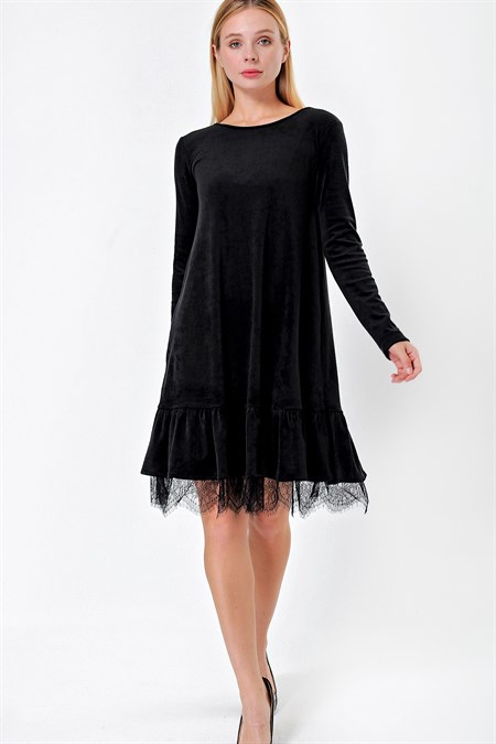 Kadın Havlu Kadife Eteği Pileli Dantelli Uzun Kol Elbise-Siyah