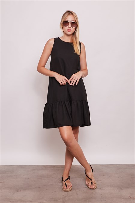 İç Göstermez Viskon Poplin Geniş Sıfır Yaka Kolsuz Eteği Fırfırlı Elbise -Siyah